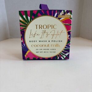 LWYA Like It's Hot Coconut Milk Body Wash & Polish